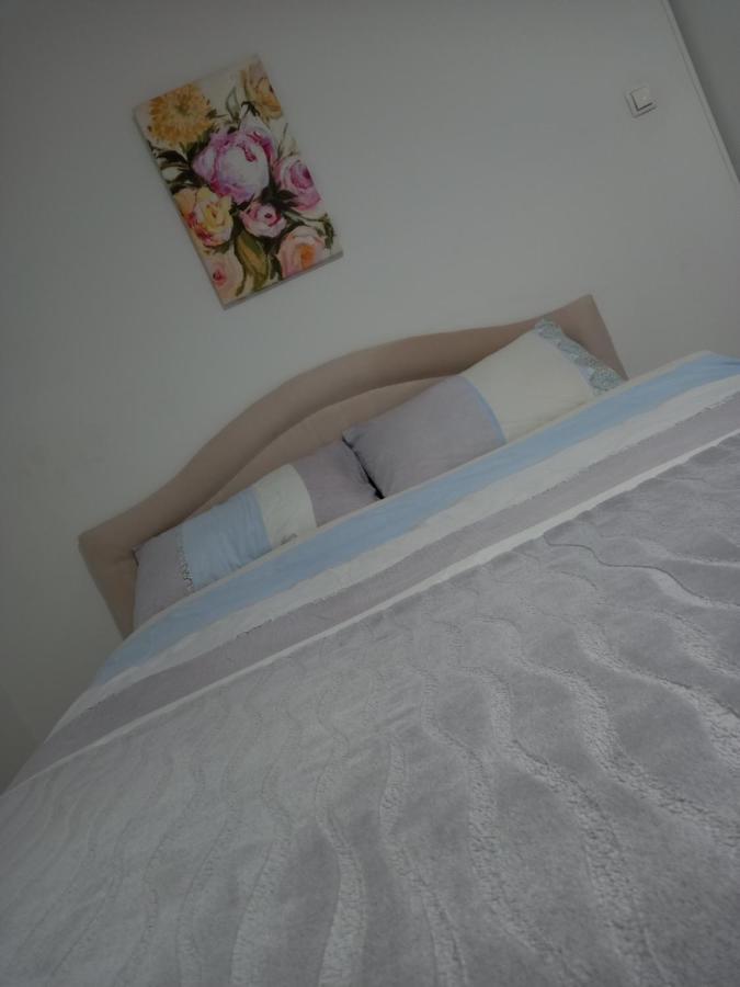 Aine Apartman - Old Bridge โมสตาร์ ภายนอก รูปภาพ